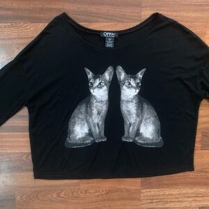Oppa! Women’s Small Black Long Sleeve Cropped Tshirt Cats